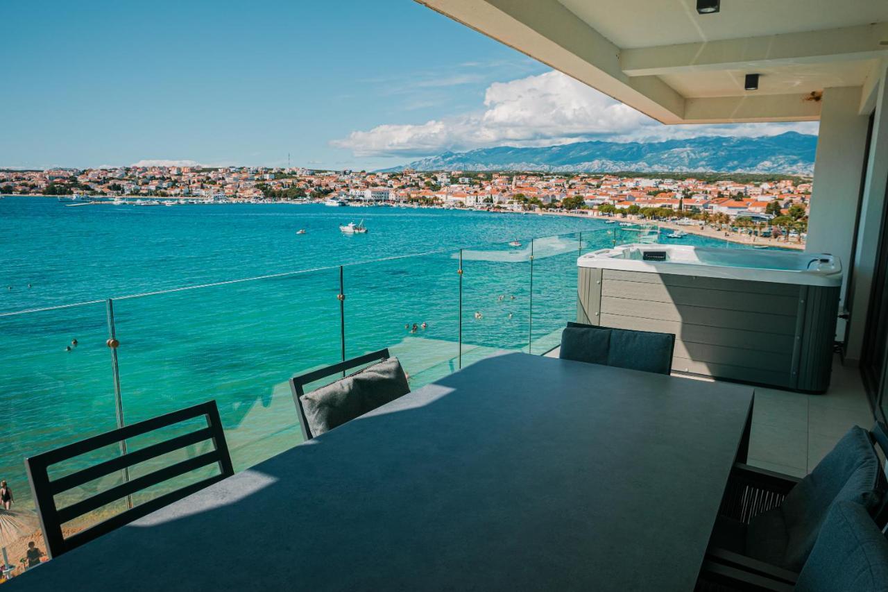 Kaneo Beach Hotel Novalja Exteriör bild