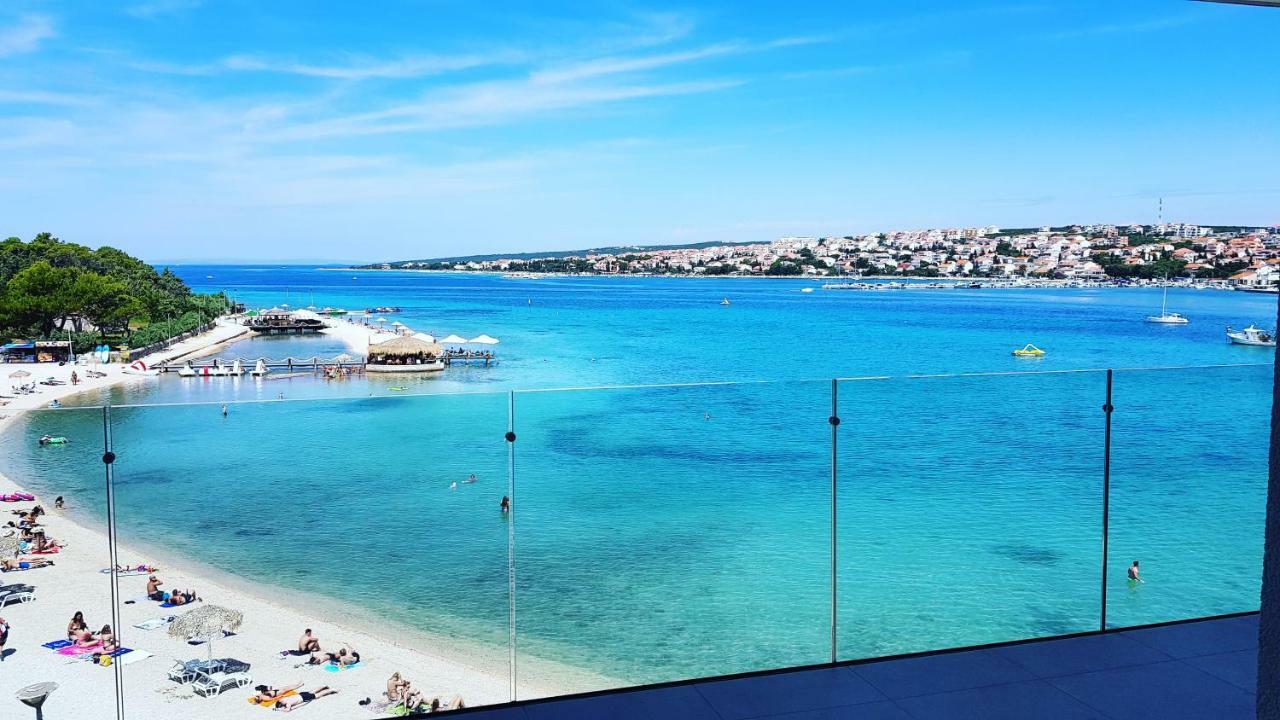Kaneo Beach Hotel Novalja Exteriör bild